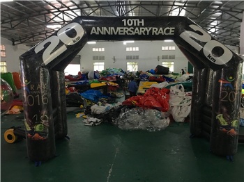  Half Marathon promotion arche inflatable	