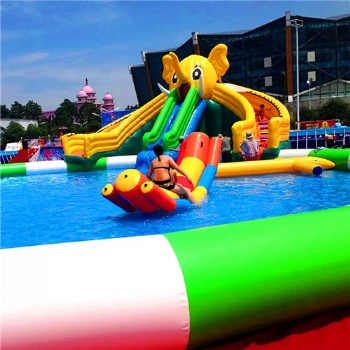  Moveable elephant water slide with pool	
