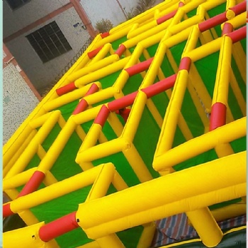  outdoor hide Chase inflatable Maze For Kids	