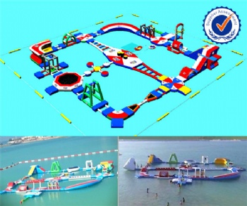  Commerical Popped Up Floating Water Park	