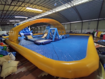  Giant Portable inflatable pool water park with roof cover for kids	