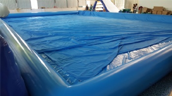  Large blue inflatable rectangular water pool with cover for kids	