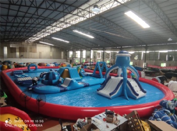  Portable pool floating obstacle course inflatable water games for children	